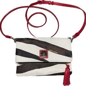 dooney and burke crossbody purse | great condition!!